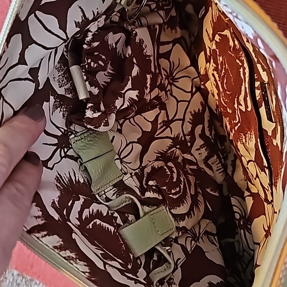 STUNNING MAXX NEW YORK PASTEL GREEN LEATHER HOBO SHOULDER BAG - Picture 6 of 11